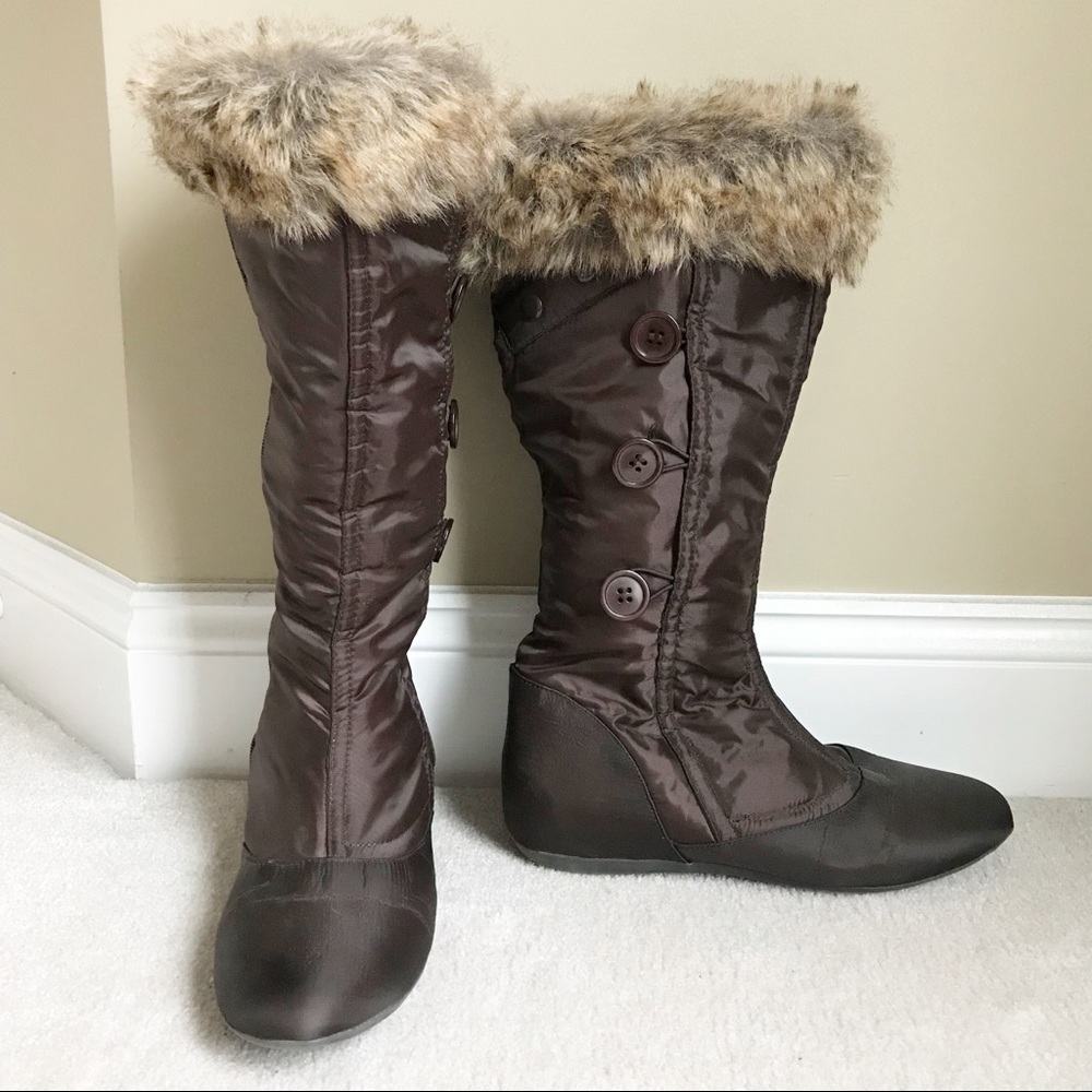 Ladies Brown Madden Girl Fur Topped Flat Boots Sz9